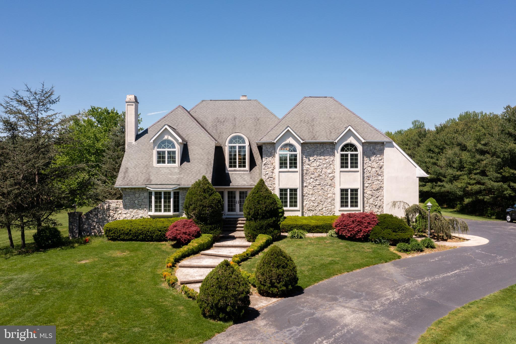 81 Eayrestown Road Medford, NJ 08055 - Photo 3 of 70 Welcome to 81 Eayrestown Road