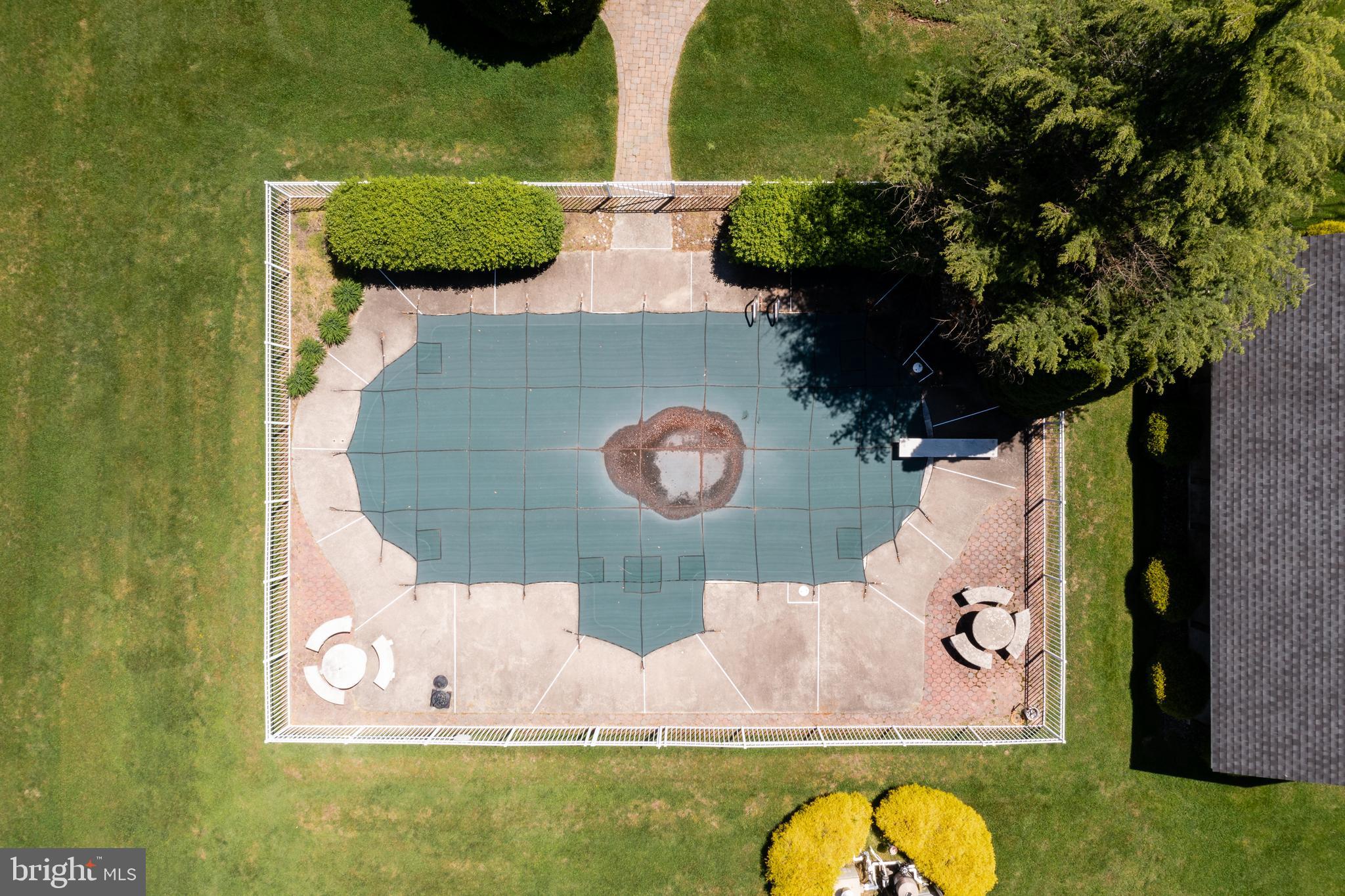 81 Eayrestown Road Medford, NJ 08055 - Photo 9 of 70 Custom inground gunite pool