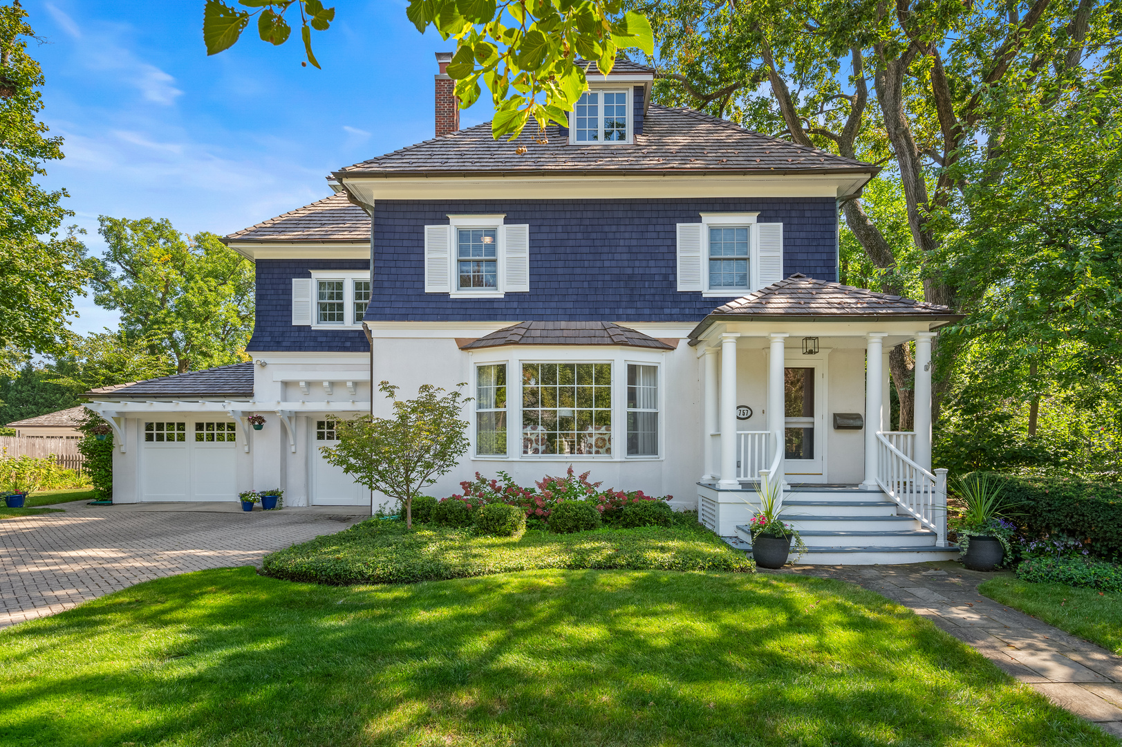 757 Locust Street Winnetka, IL 60093 - Photo 1 of 34