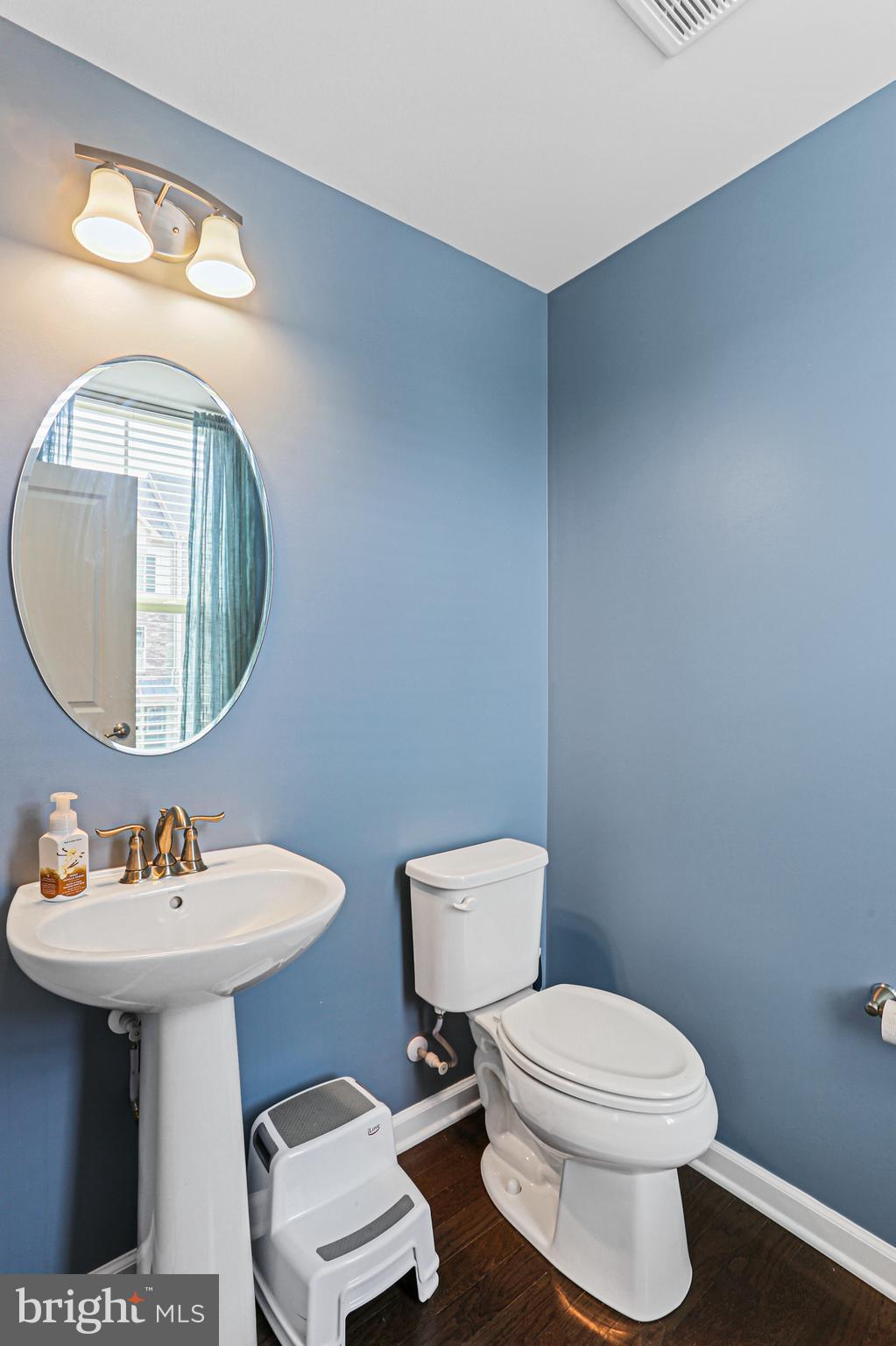 8319 Kippis Road Millersville, MD 21108 - Photo 12 of 49 Half bathroom off living room