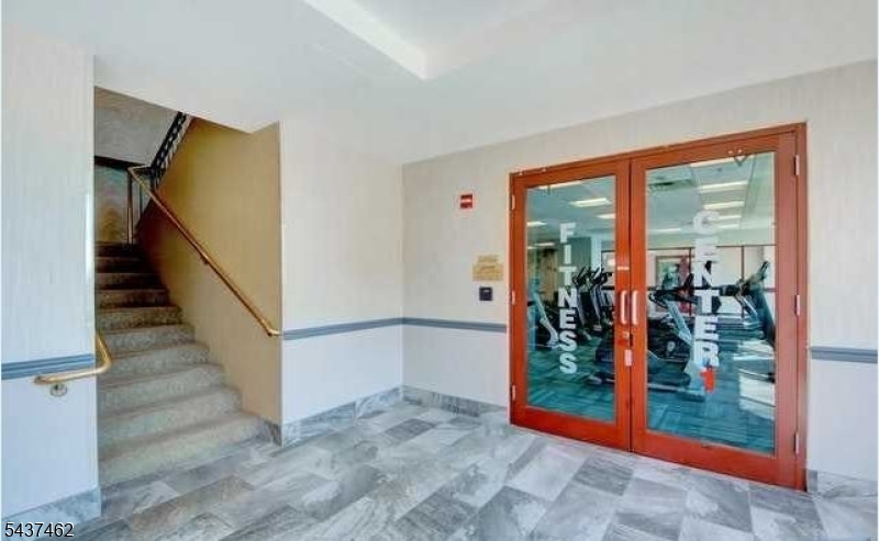100 Old Palisade Road, Unit 1613 Fort Lee, NJ 07024 - Photo 29 of 35