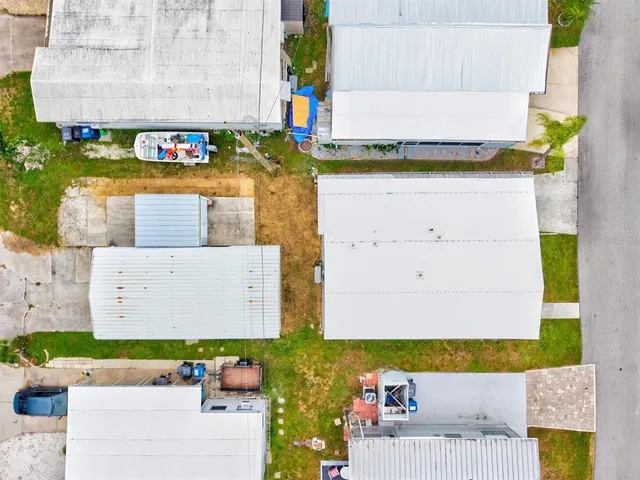 $250,000 | 3831 115th St Court West, Bradenton, FL 34210