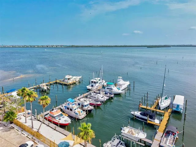 $250,000 | 3831 115th St Court West, Bradenton, FL 34210