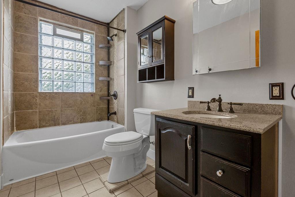 1215 Midland Beaver Road Industry, PA 15052 - Photo 12 of 21 Gallery Image 12