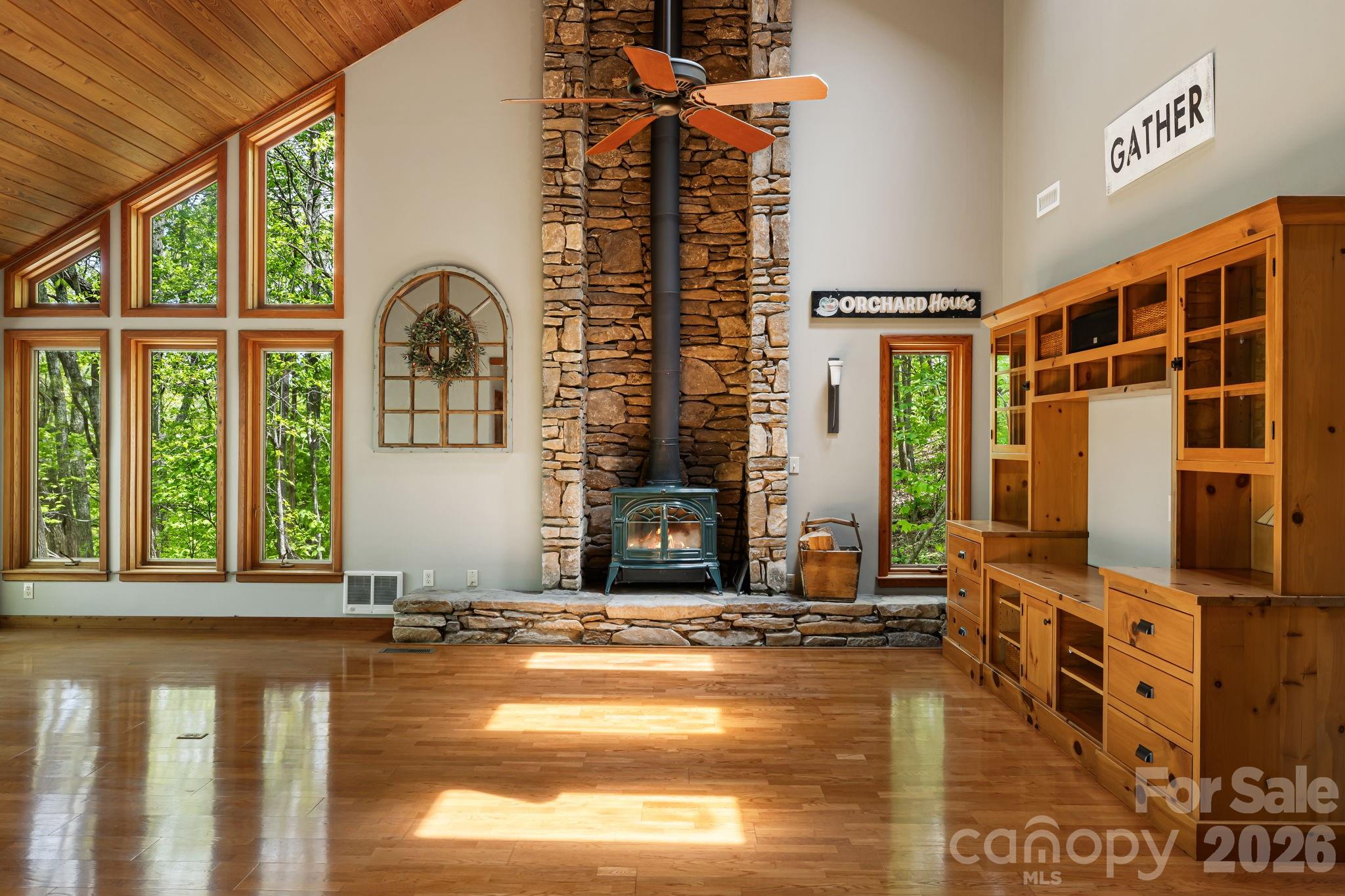24 Smokey Road Asheville, NC 28803 - Photo 14 of 48 Gallery Image 14