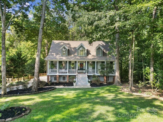 $755,700 | 1674 Caille Court, Fort Mill, SC 29708