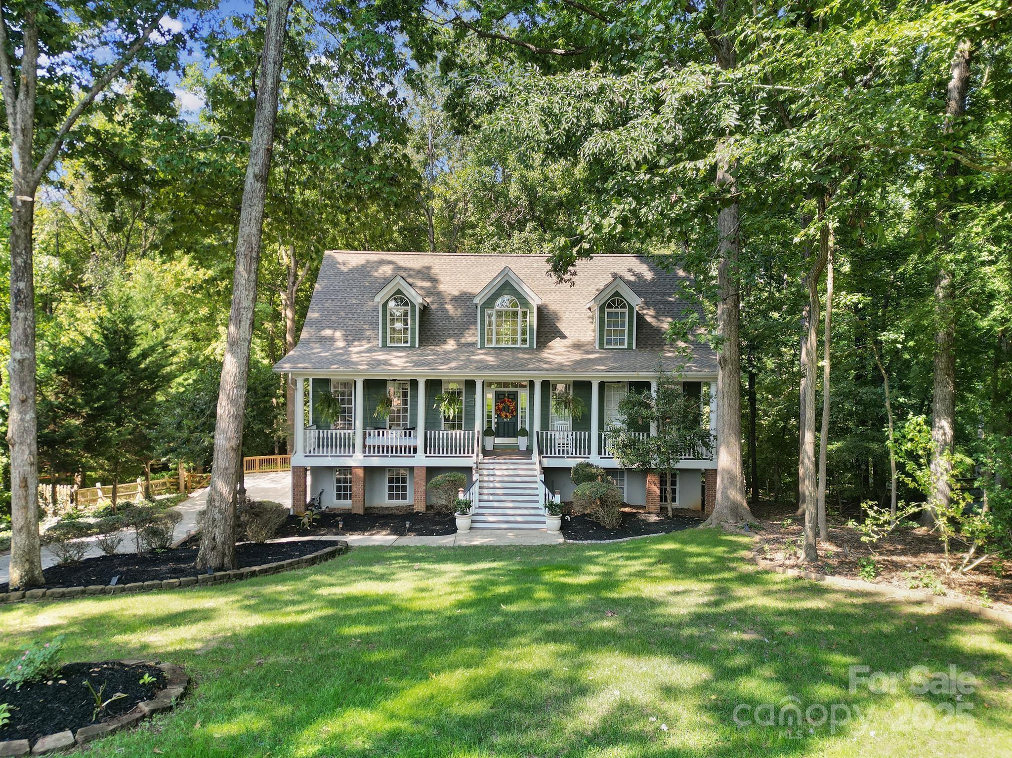 1674 Caille Court Fort Mill, SC 29708 - Photo 1 of 38 Gallery Image 1
