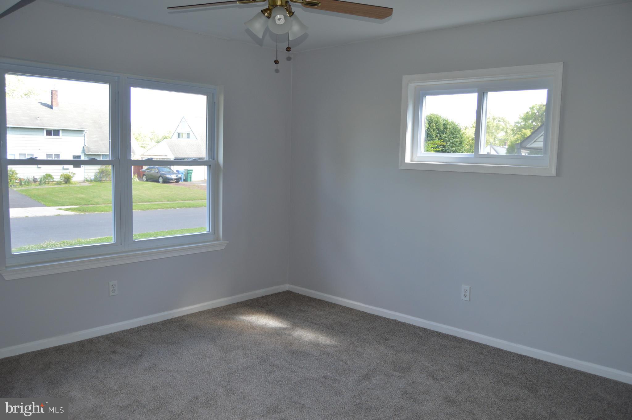 17 Goldengate Road Levittown, PA 19057 - Photo 5 of 40 Gallery Image 5