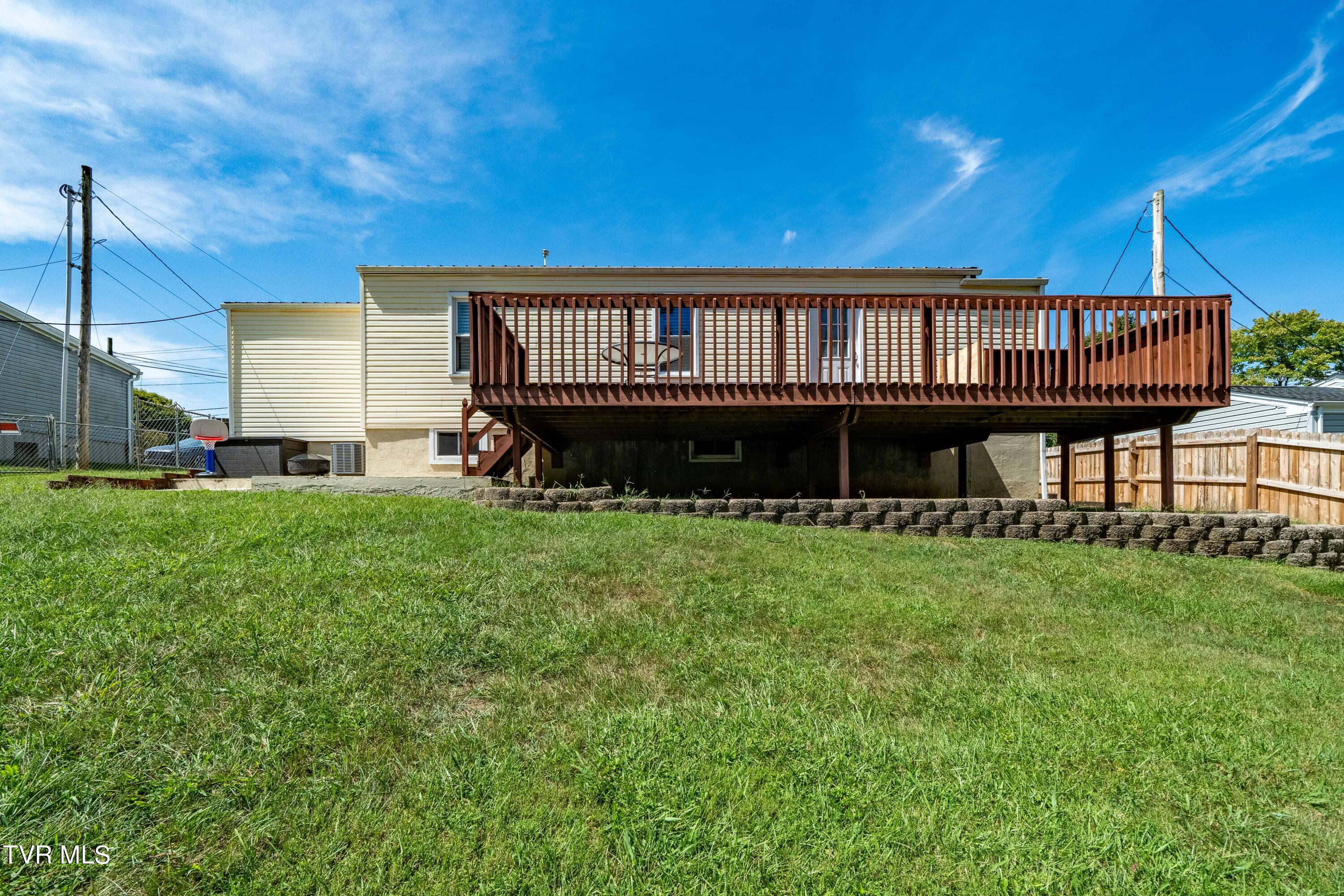 228 Gray Station Road Gray, TN 37615 - Photo 40 of 44 228 Gray Station Rd (19 of 47)