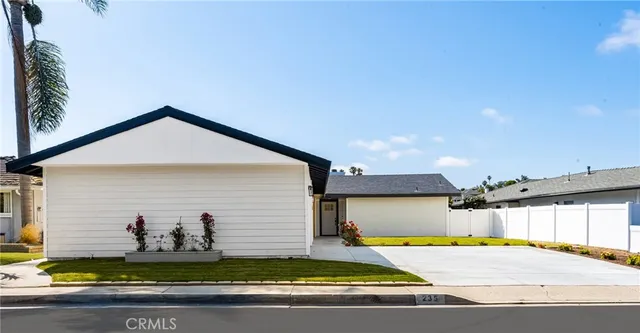 $1,949,000 | 235 Via Ballena, San Clemente, CA 92672
