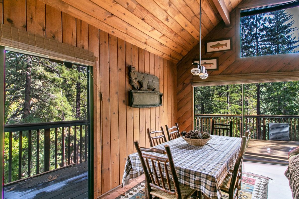 52641 4s02 Idyllwild, CA 92549 - Photo 7 of 36 a deck view with a seating space