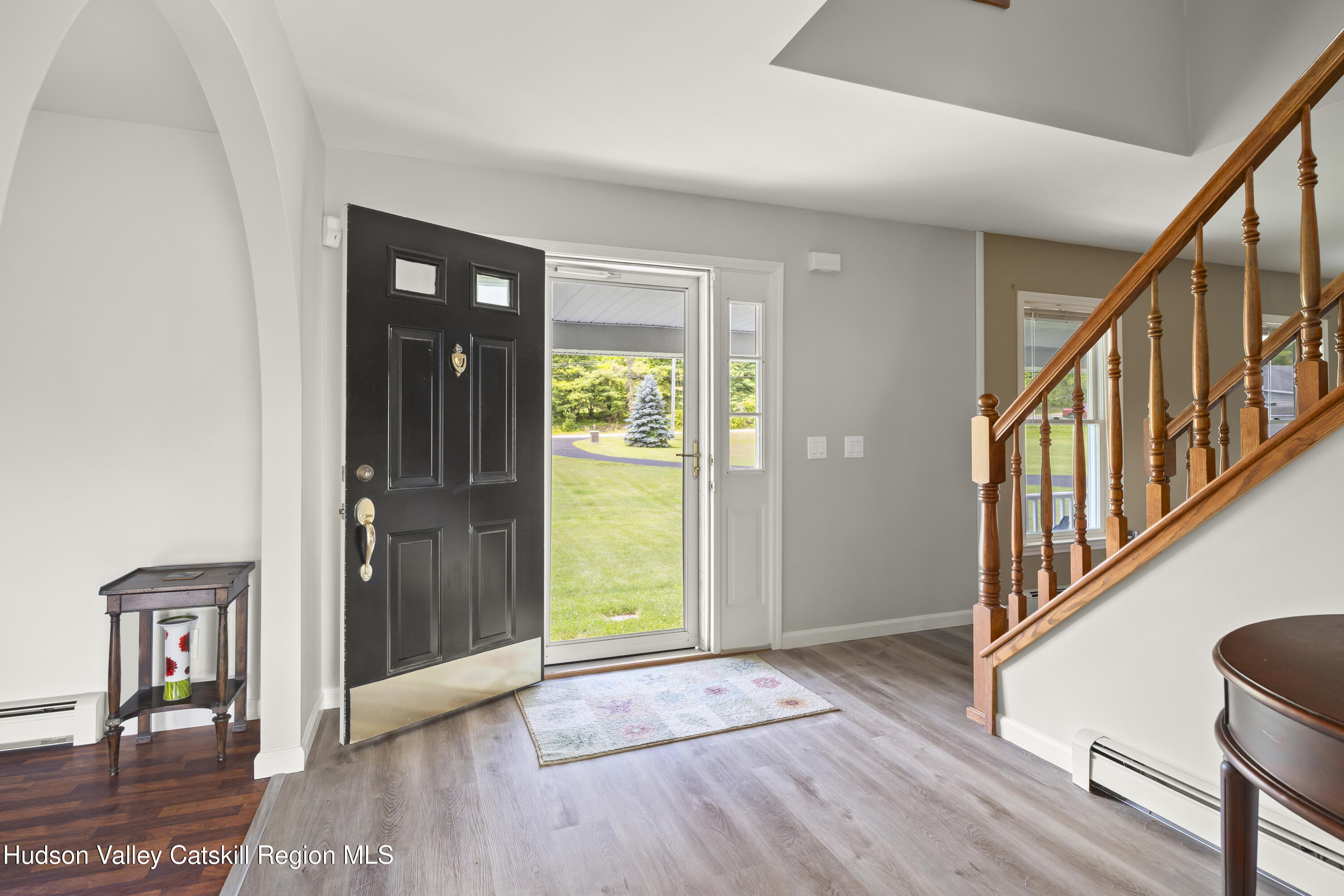 311 Middle Road Hudson, NY 12534 - Photo 5 of 28 7Y3A2302