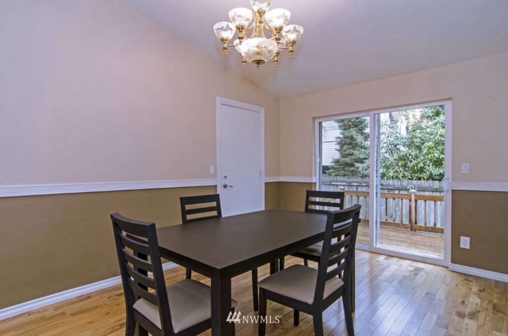 6231 Cady Road Everett, WA 98203 - Photo 7 of 13
