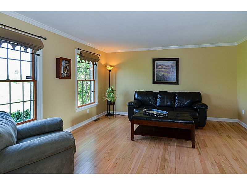675 Scott Ridge Road Harmony, PA 16037 - Photo 15 of 24 Living Room.