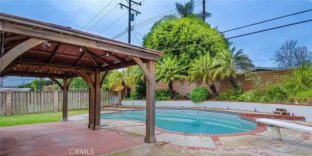 $1,499,000 | 2913 Jacaranda Avenue, Costa Mesa, CA 92626