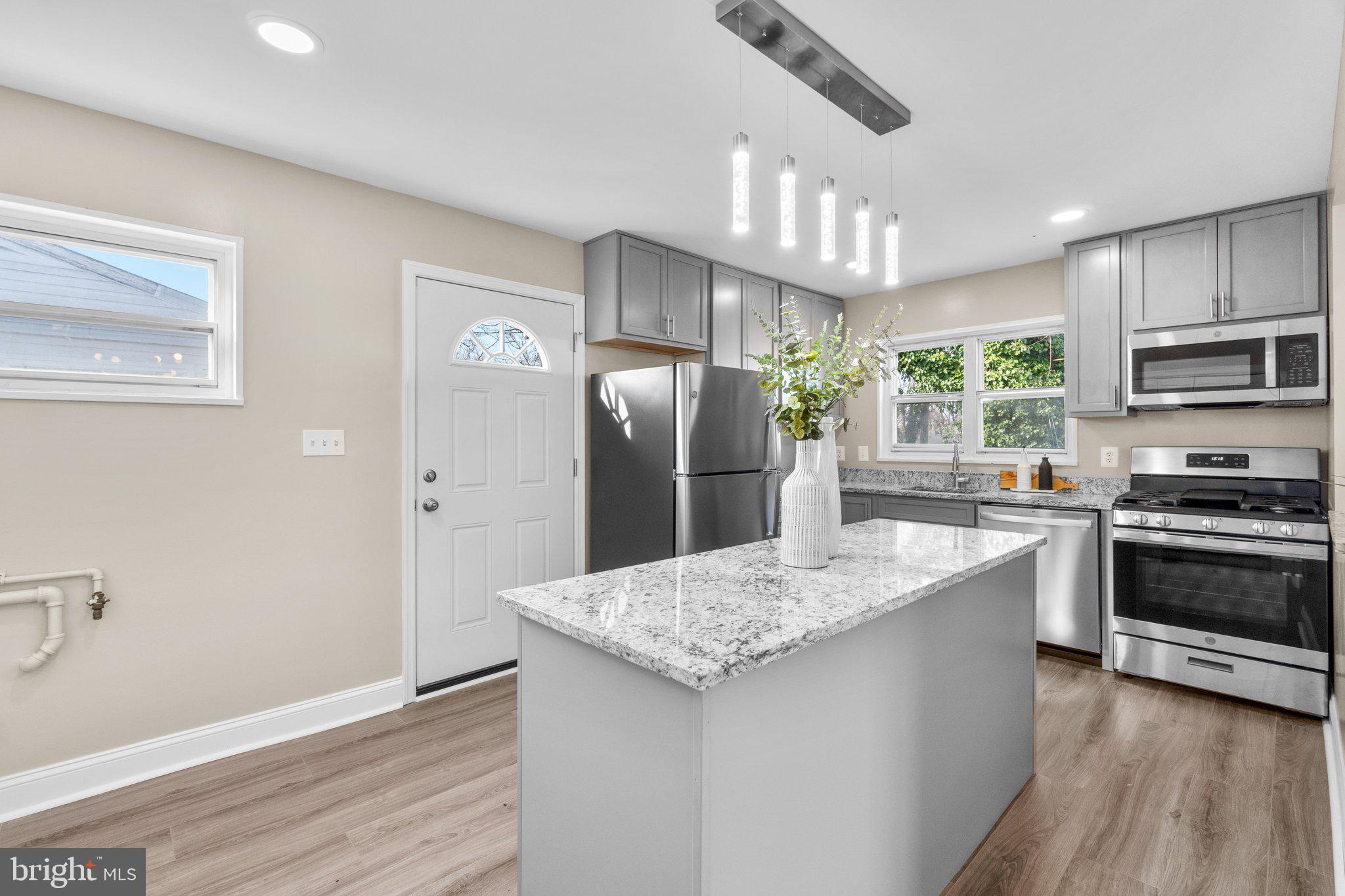 6044 Moorehead Road Catonsville, MD 21228 - Photo 13 of 36