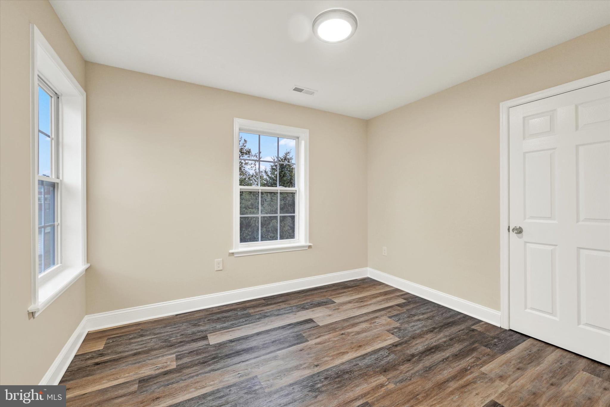 22 Cockeys Mill Road Reisterstown, MD 21136 - Photo 20 of 27 Bright and airy room with natural light.