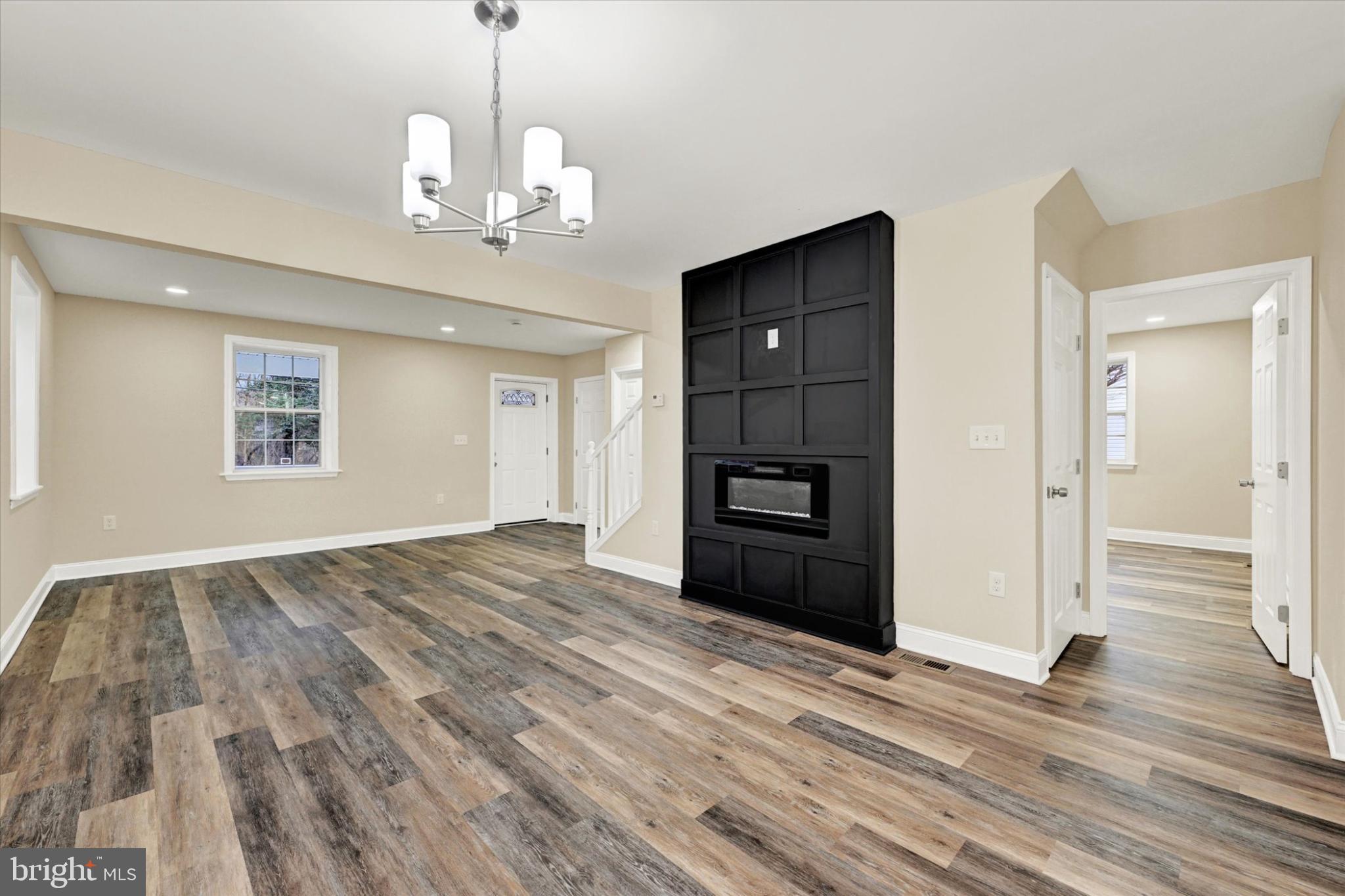 22 Cockeys Mill Road Reisterstown, MD 21136 - Photo 8 of 27 Spacious living area with modern accents.