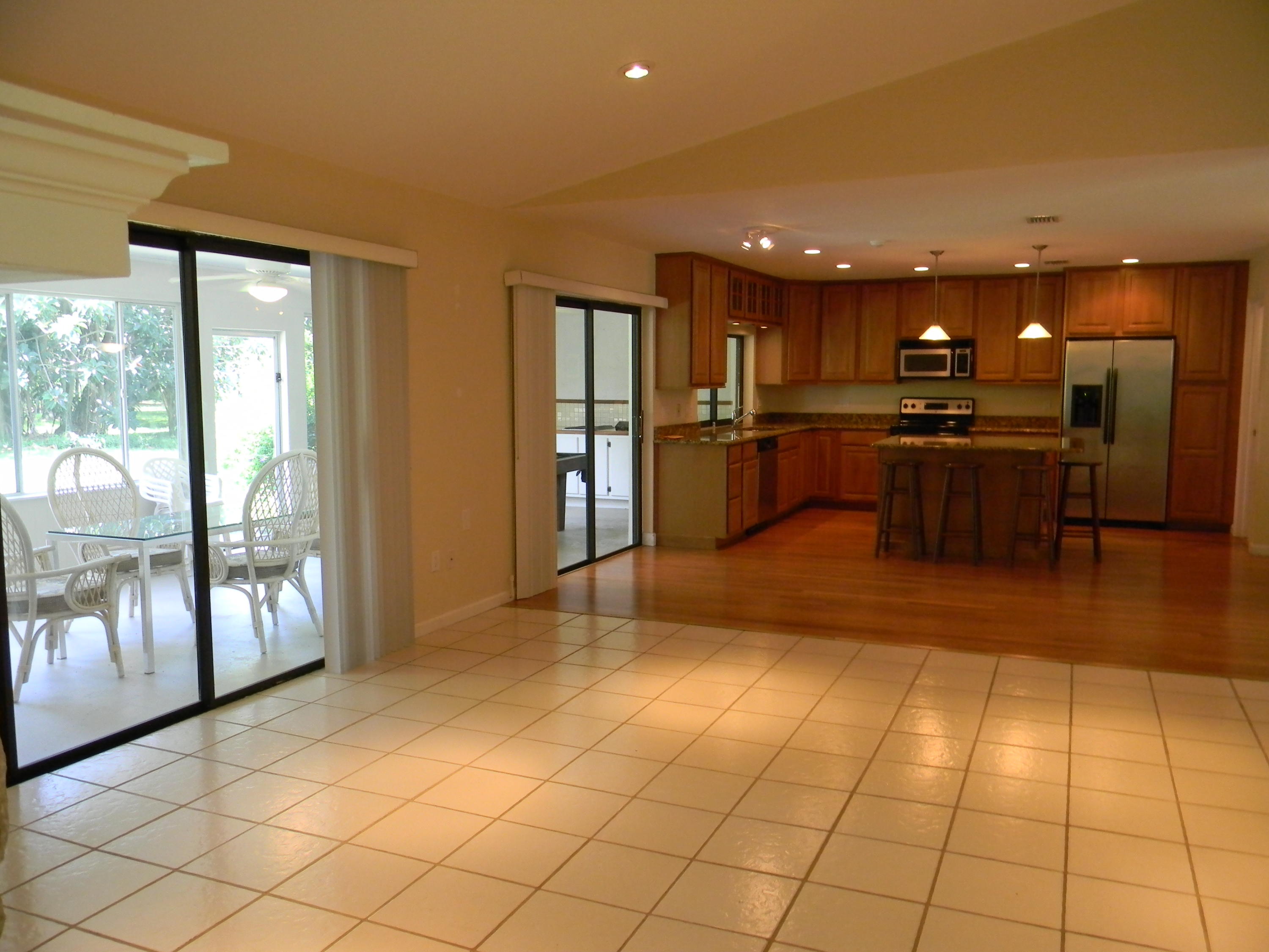 12131 Old Country Road Wellington, FL 33414 - Photo 17 of 22 DSCN3507