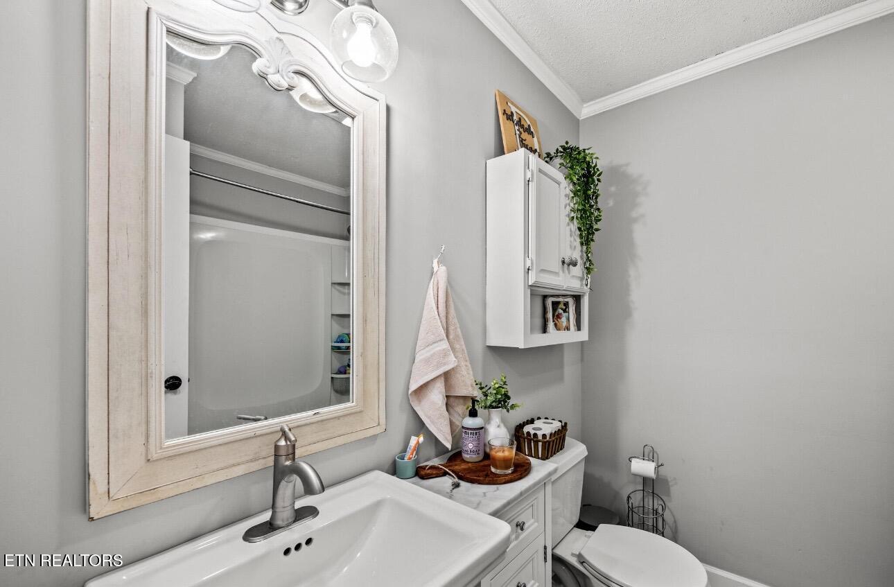 995 Spring Creek Road Dandridge, TN 37725 - Photo 16 of 33 26