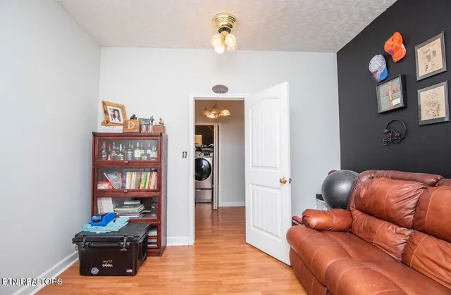 $379,000 | 995 Spring Creek Road, Dandridge, TN 37725