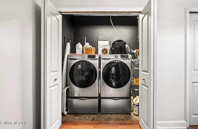 $379,000 | 995 Spring Creek Road, Dandridge, TN 37725