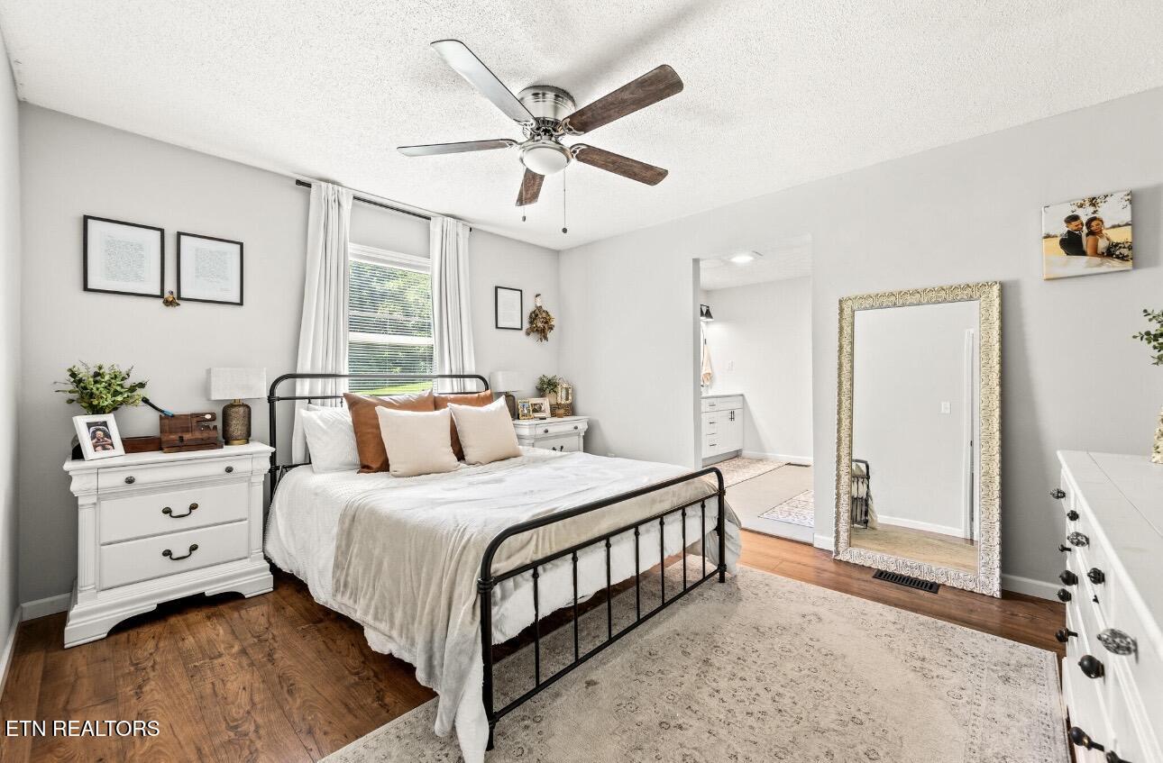 995 Spring Creek Road Dandridge, TN 37725 - Photo 7 of 33 20