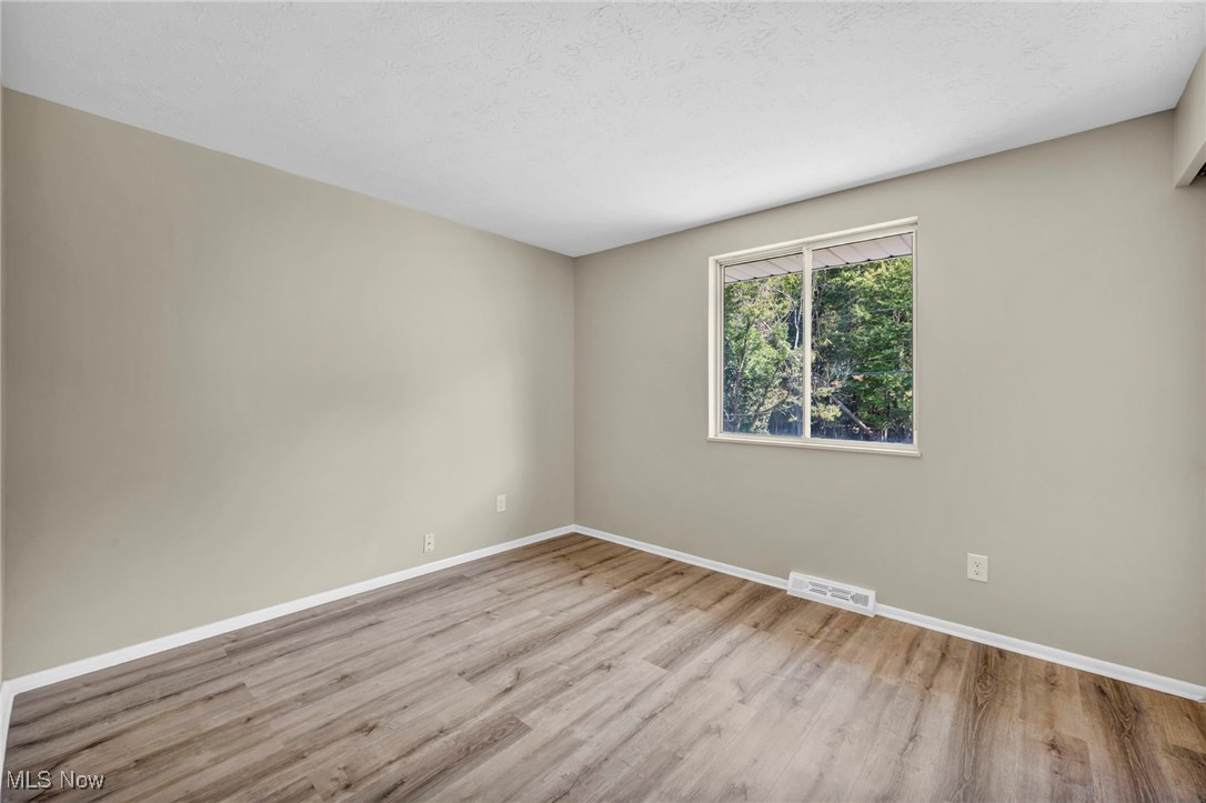 501 Button Road Bedford, OH 44146 - Photo 24 of 43 Gallery Image 24