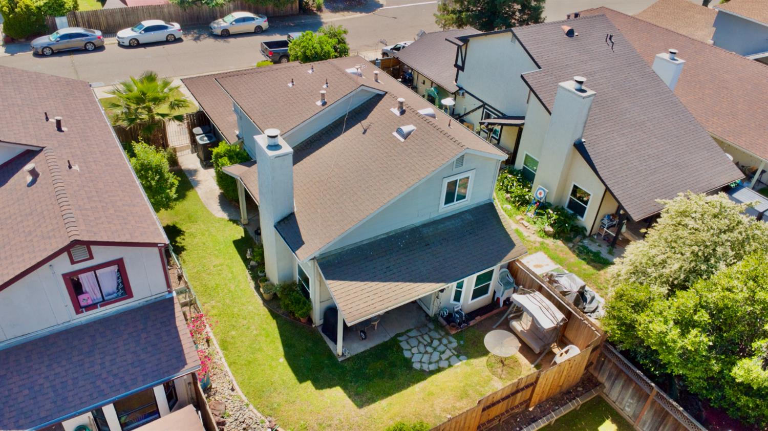 5161 Thomasino Way Antelope, CA 95843 - Photo 35 of 41 an aerial view of a house with a swimming pool