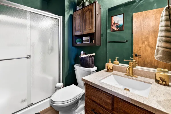 $399,900 | W5981 Woodsedge Court, Appleton, WI 54915