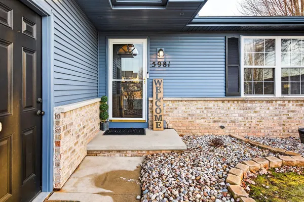 $399,900 | W5981 Woodsedge Court, Appleton, WI 54915