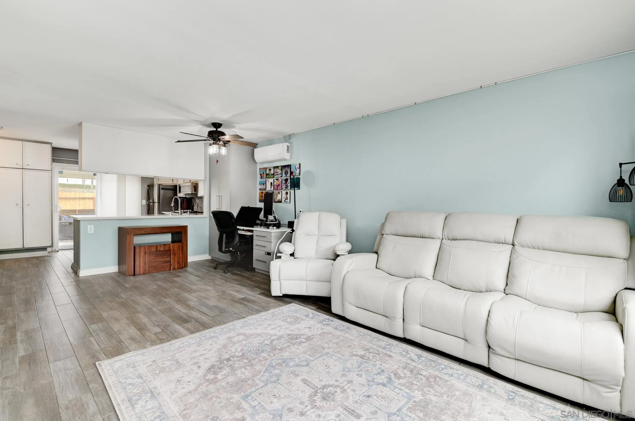 437 Ridgeway Court Spring Valley, CA 91977 - Photo 2 of 26