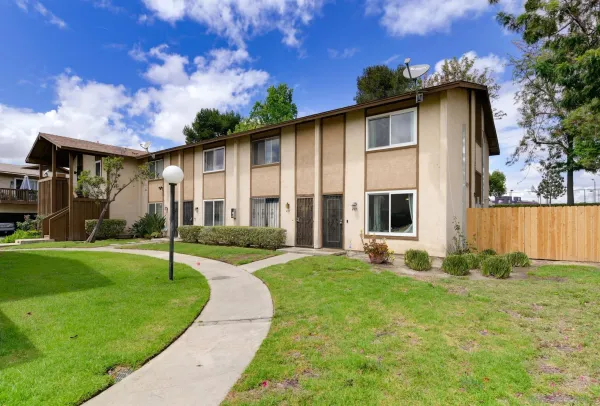 $535,000 | 437 Ridgeway Court, Spring Valley, CA 91977
