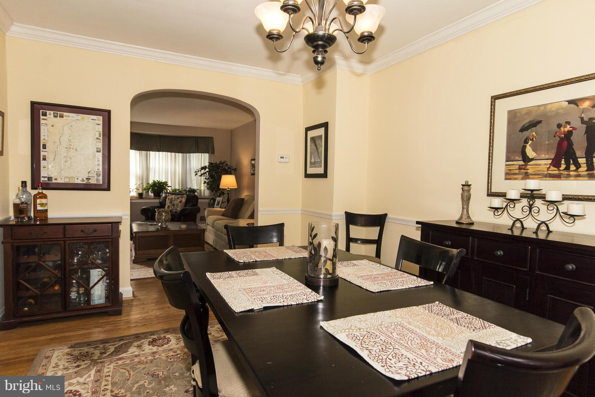 7033 Heathfield Road Baltimore, MD 21212 - Photo 9 of 24 Dining Room