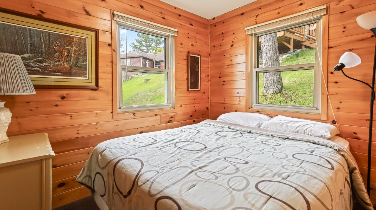 9692 Island City Point Road, Unit 2 Minocqua, WI 54548 - Photo 8 of 18 Gallery Image 8