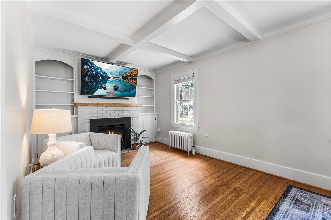 93 Monroe Parkway Rochester, NY 14618 - Photo 11 of 35 Gallery Image 11