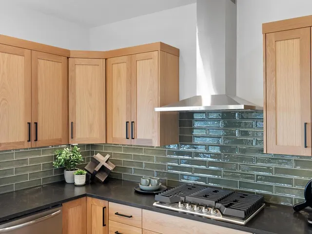 $750,000 | 2065 Tamarack Road, Carver, MN 55315