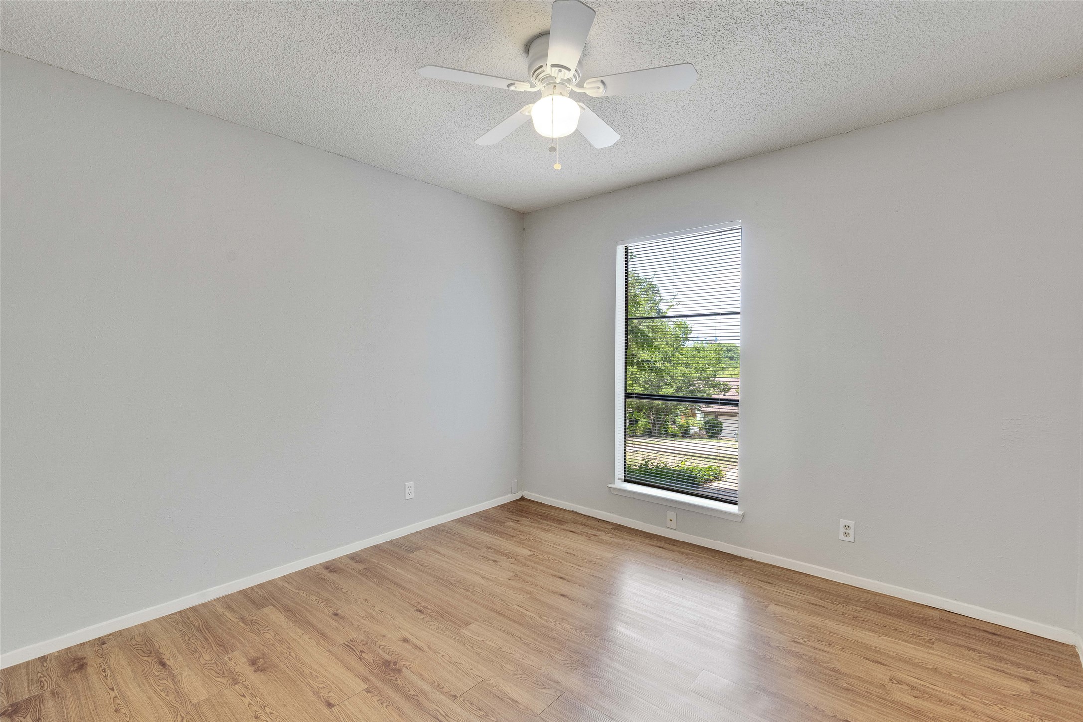 1714 Timber Ridge Drive Austin, TX 78741 - Photo 15 of 25 Gallery Image 15