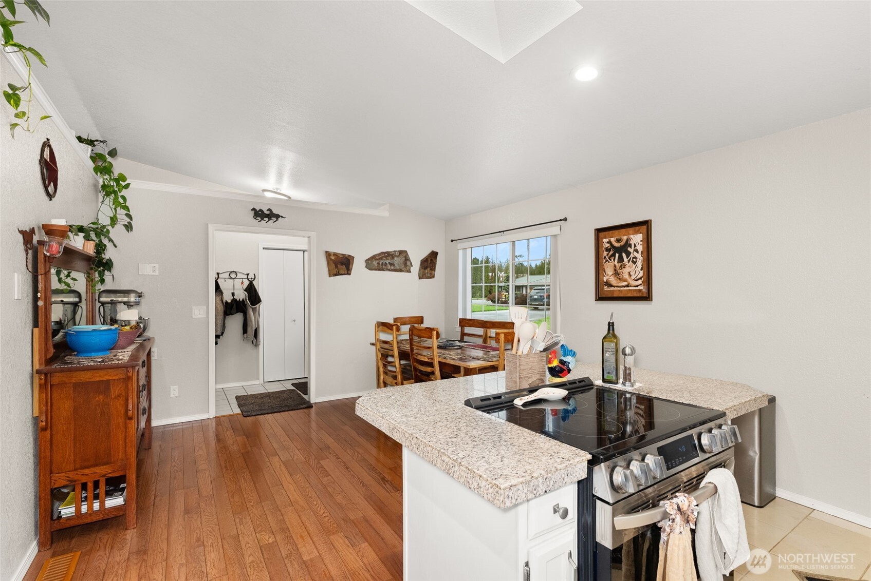 888 King Road Winlock, WA 98596 - Photo 10 of 29