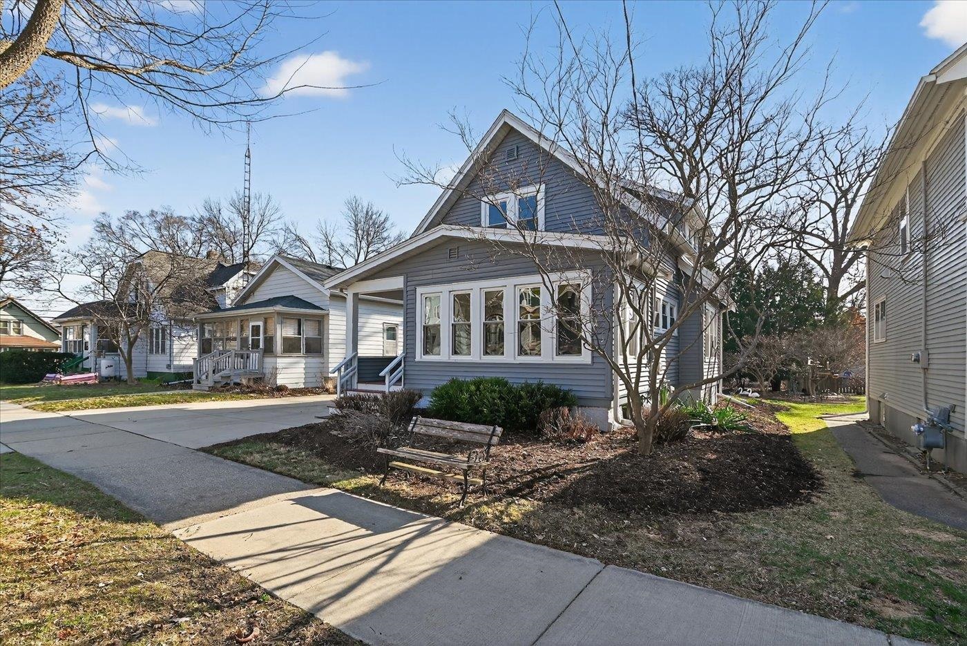 129 Dunning Street Madison, WI 53704 - Photo 2 of 25