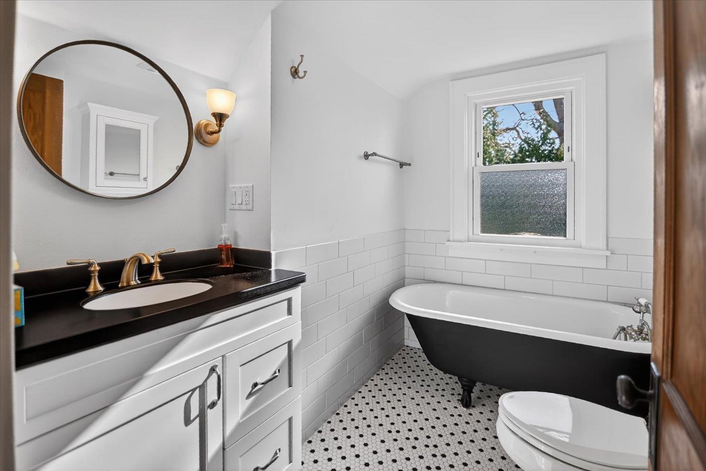 129 Dunning Street Madison, WI 53704 - Photo 22 of 25