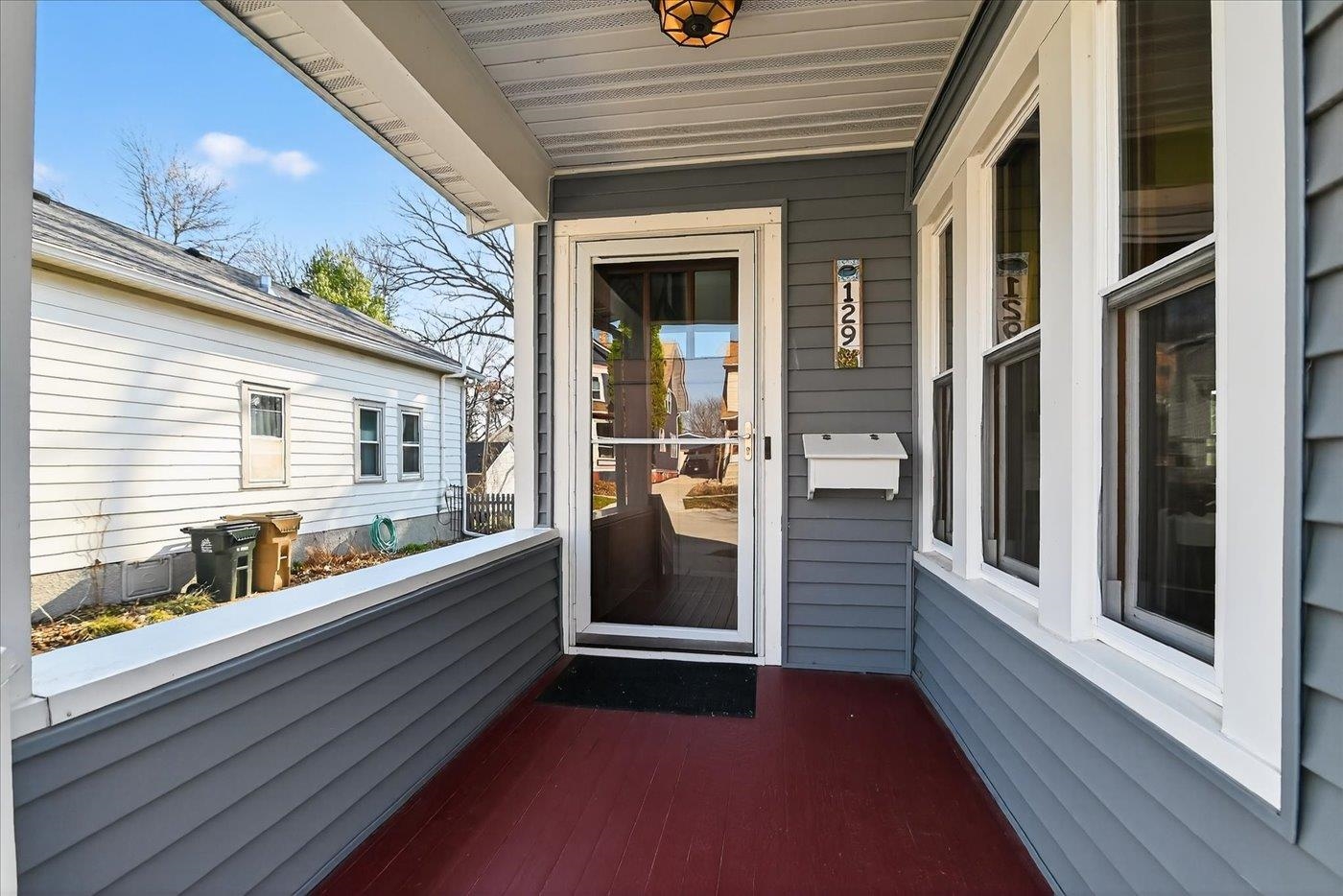 129 Dunning Street Madison, WI 53704 - Photo 3 of 25