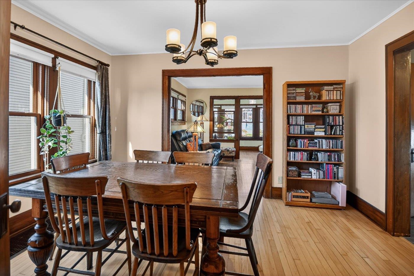 129 Dunning Street Madison, WI 53704 - Photo 10 of 25