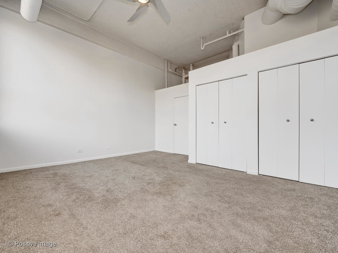 1019 West Jackson Boulevard, Unit 2B Chicago, IL 60607 - Photo 15 of 18 a view of an empty room