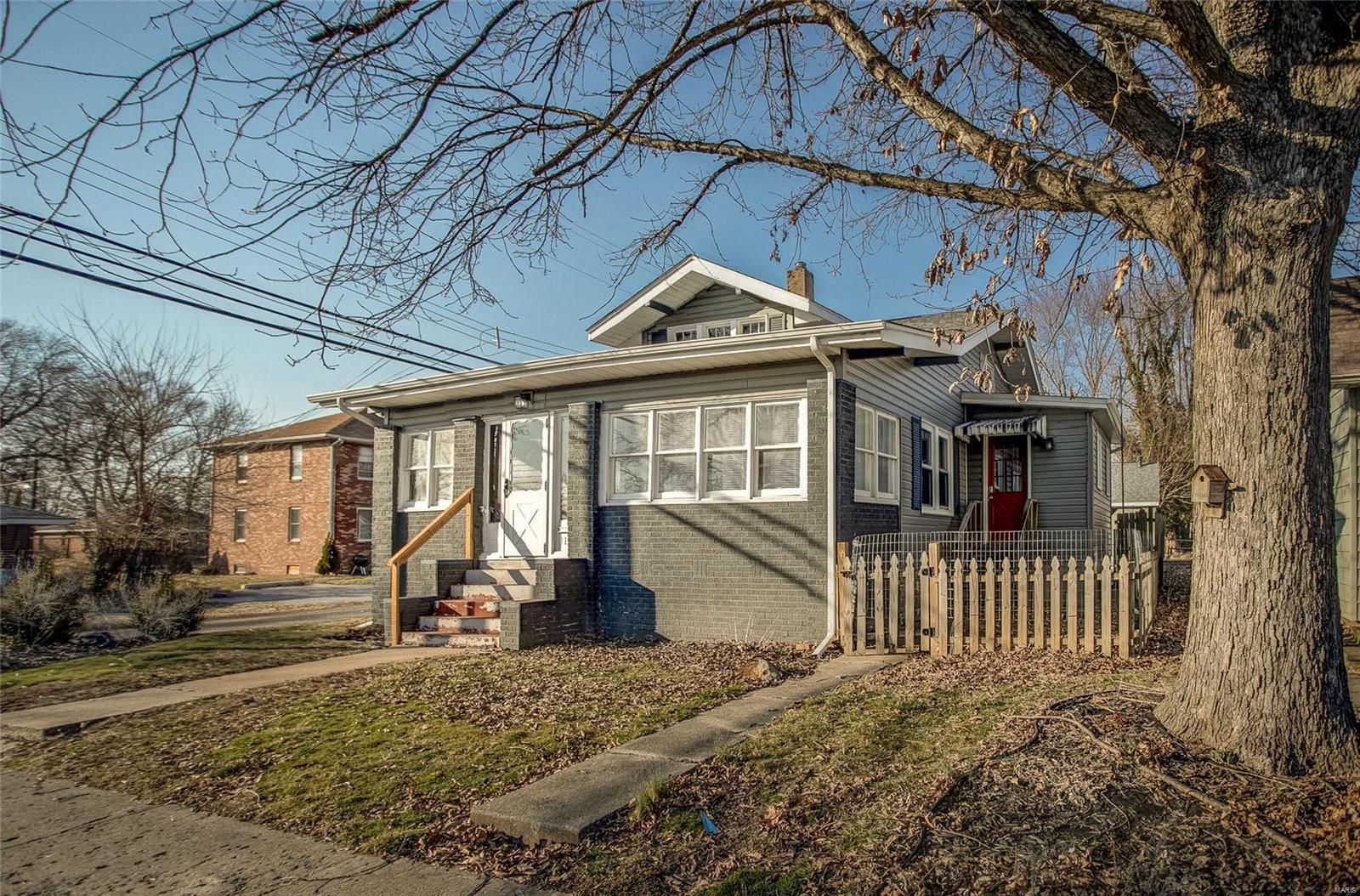 112 East 5th Street Roxana, IL 62084 - Photo 3 of 35