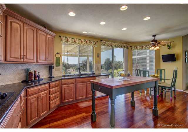 14365 Sandhill Road Poway, CA 92064 - Photo 8 of 25