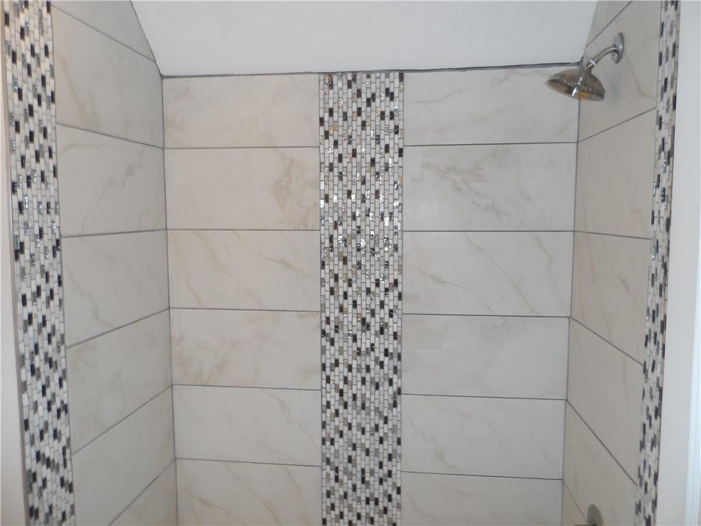 4181 Ruckle Street Indianapolis, IN 46205 - Photo 19 of 24 Gallery Image 19