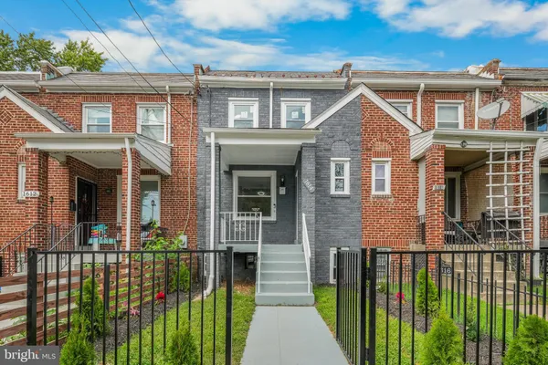 $489,999 | 1614 Q Street Southeast, Washington, DC 20020