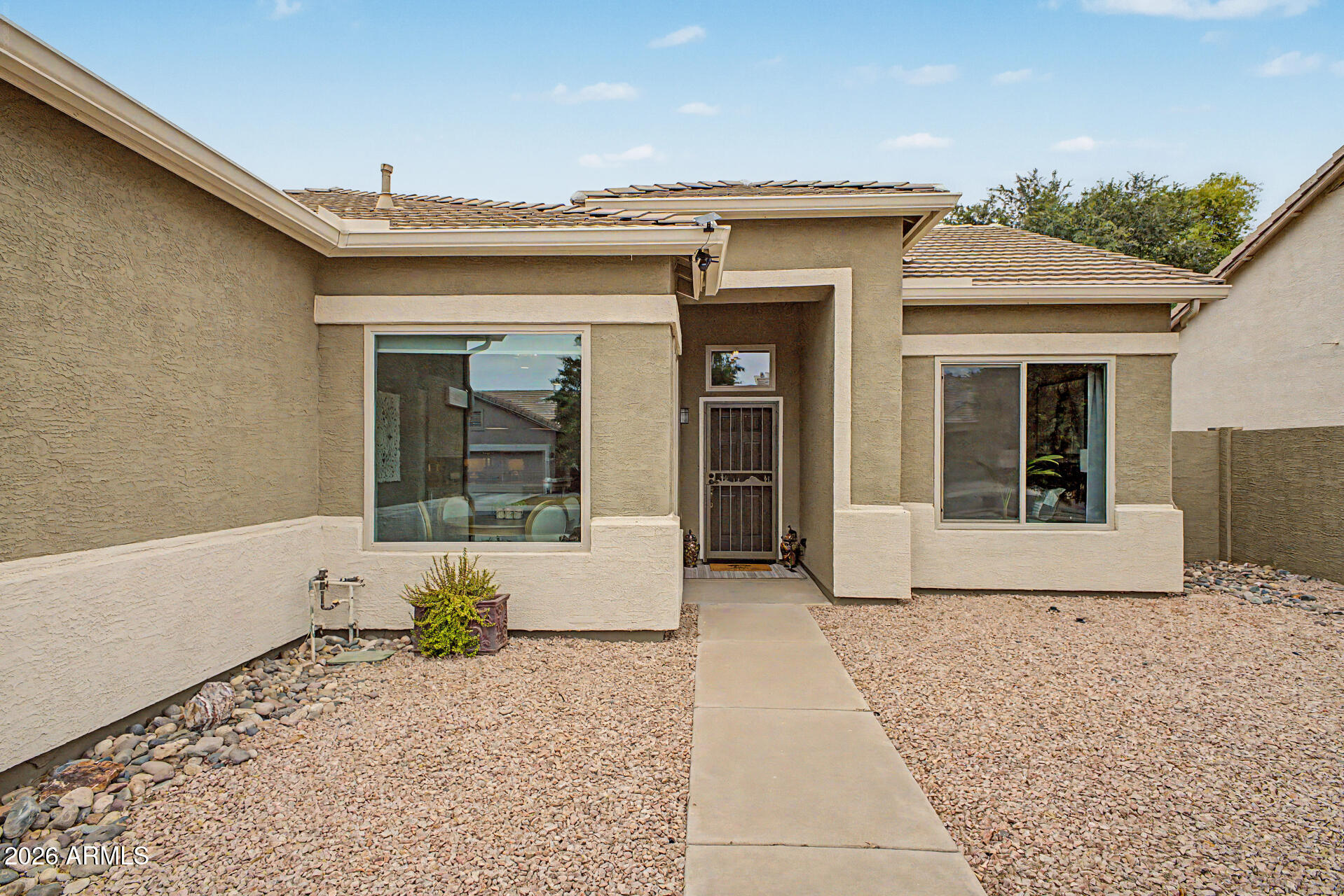 106 East Smoke Tree Road Gilbert, AZ 85296 - Photo 4 of 27 4 - Smoke Tree