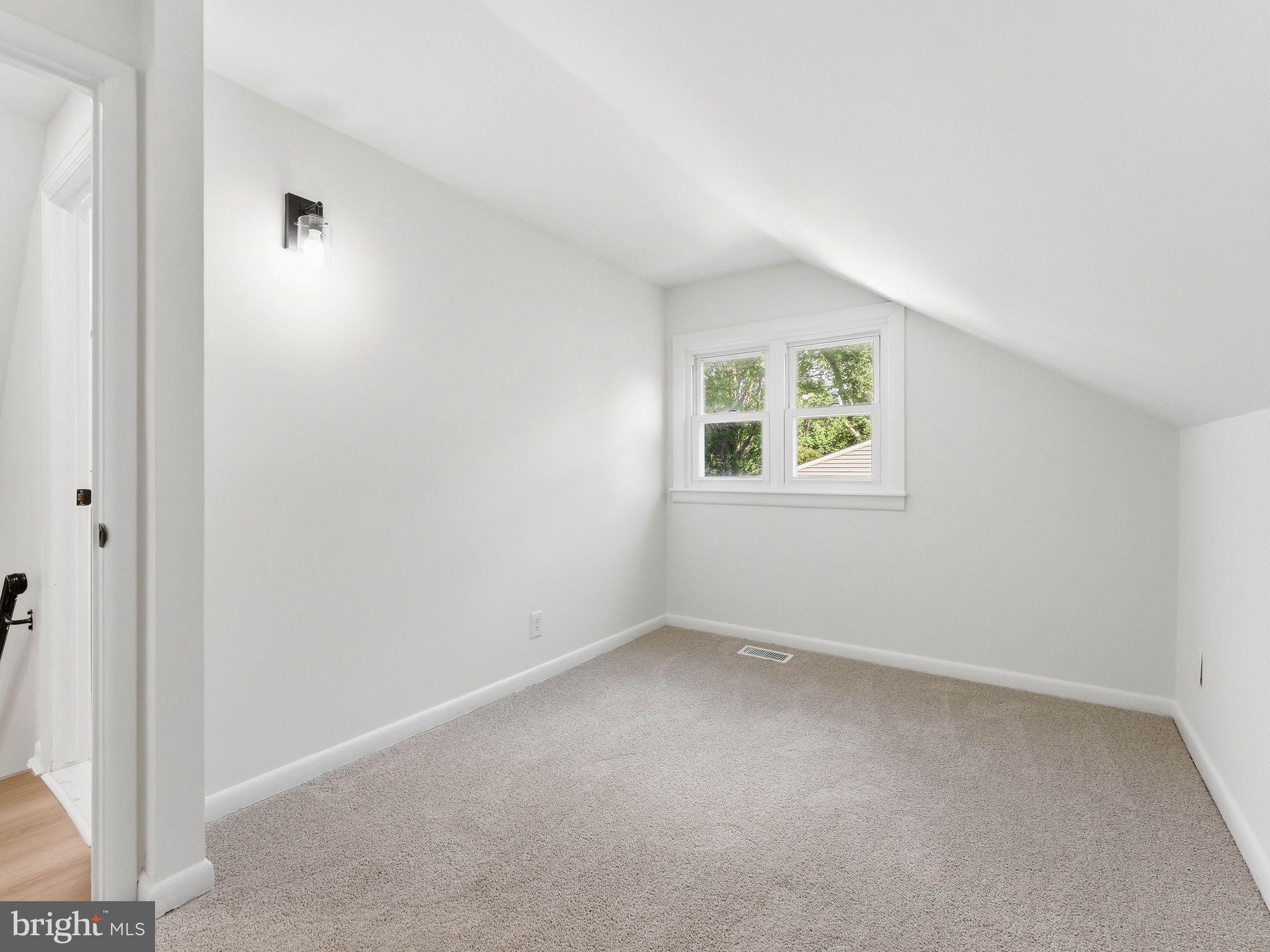 1608 Bryant Road Cherry Hill, NJ 08003 - Photo 27 of 41